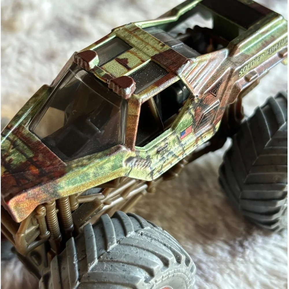 Hot Wheels Monster Jam Soldier Fortune Camouflage Monster Truck 1:64 Scale